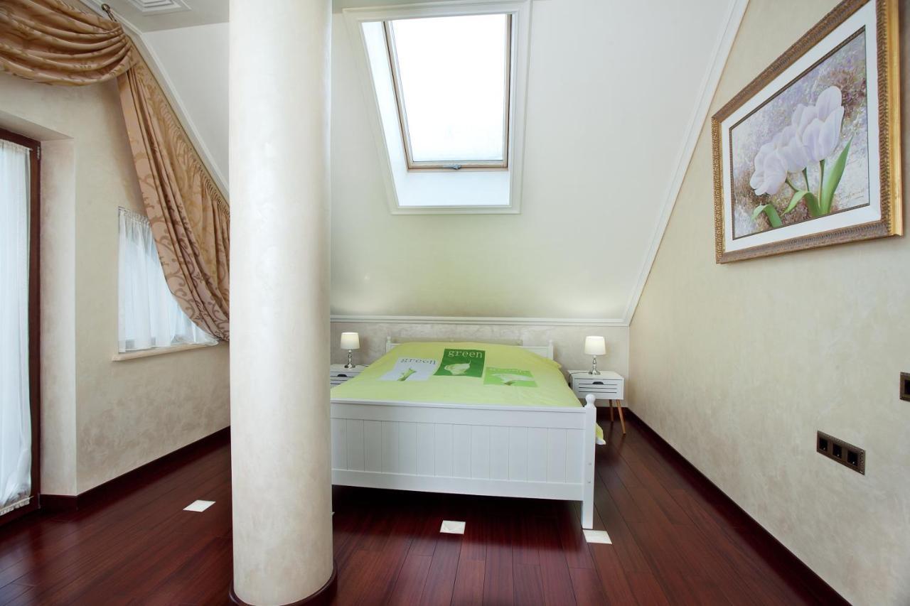 Hotel Bortnichi House à Kiev Extérieur photo